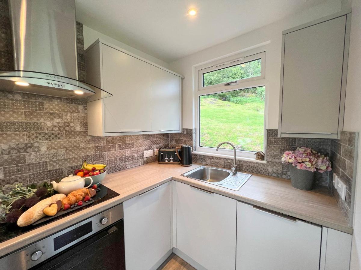 Ciaran Cottage Fearnan 외부 사진